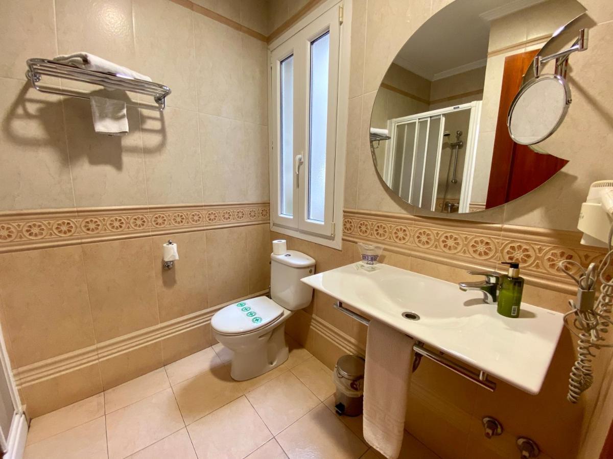 Hostal Bonavista Cervera Kültér fotó