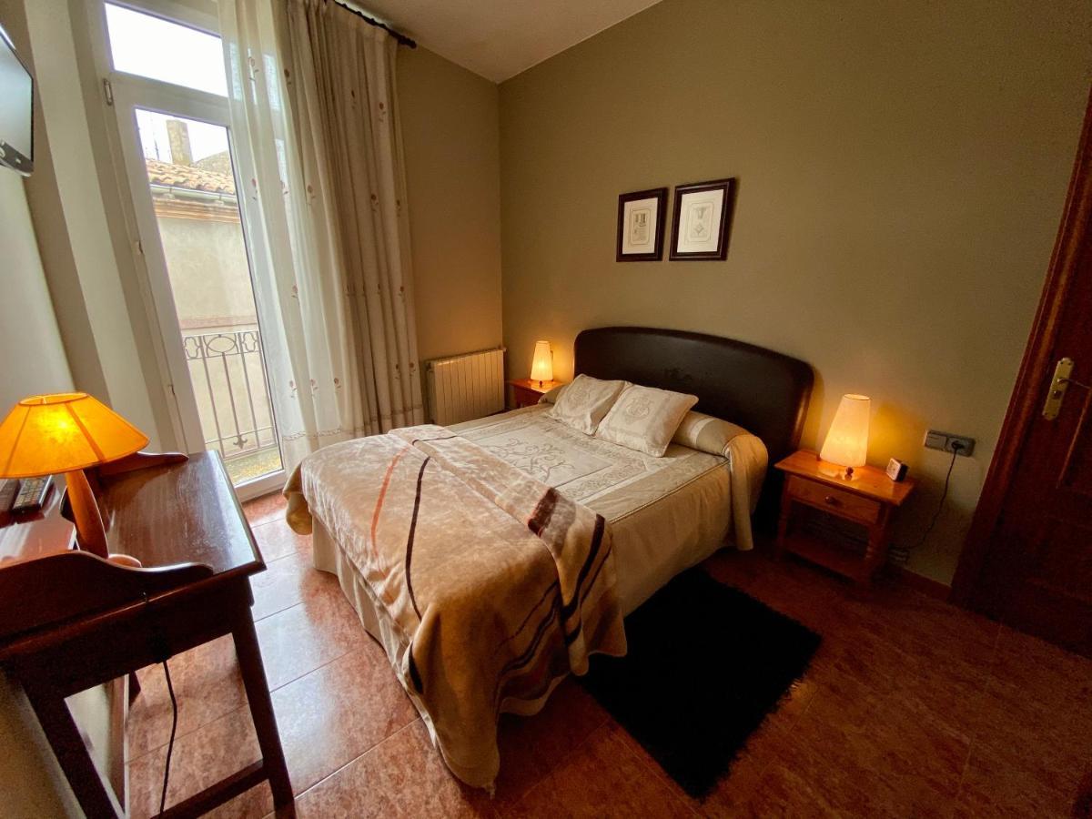 Hostal Bonavista Cervera Kültér fotó